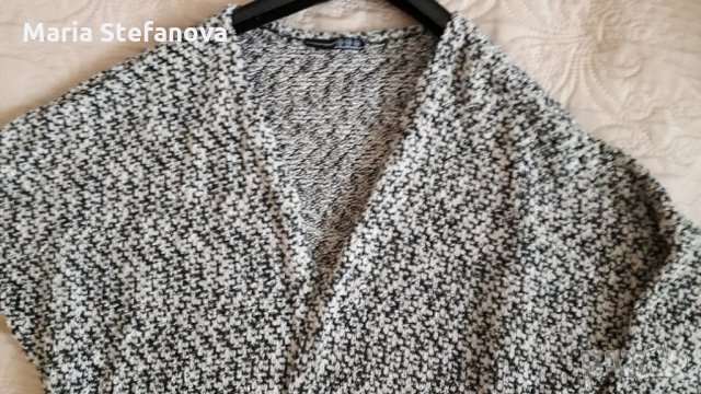 Мека жилетка в черно и бяло 