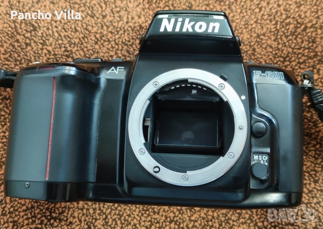 Nikon F-601 лентов aвтофокусен DSLR