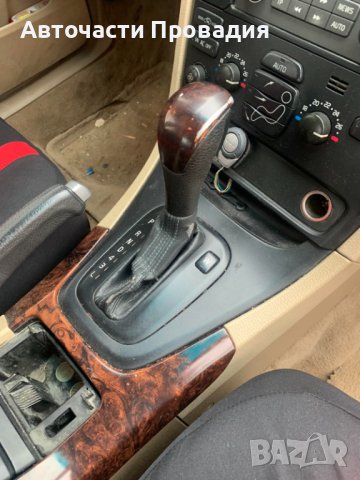 Volvo S80, 2.4 tdi, 2004 г на части, снимка 8 - Автомобили и джипове - 43365582