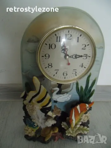 № 8008 стар настолен часовник   