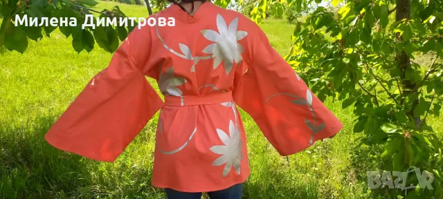 Ръчно рисувано сатенирано кимоно , снимка 3 - Сака - 48960098