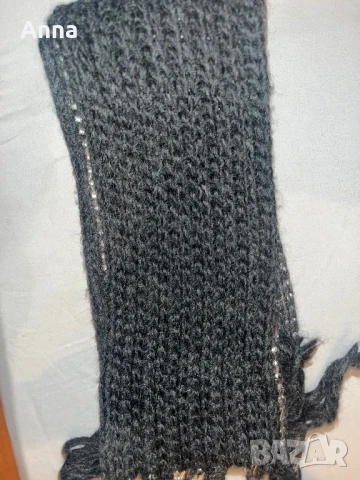 Шал на Max & Co , снимка 3 - Шалове - 51388987