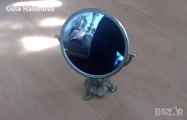 Старинно огледало