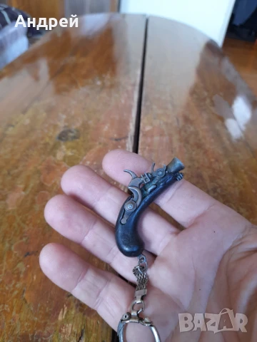 Стар ключодържател Пистолет #5, снимка 4 - Колекции - 51407939