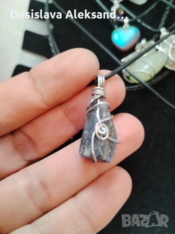 Колие със син кианит, ръчна изработка , снимка 2 - Колиета, медальони, синджири - 50560006