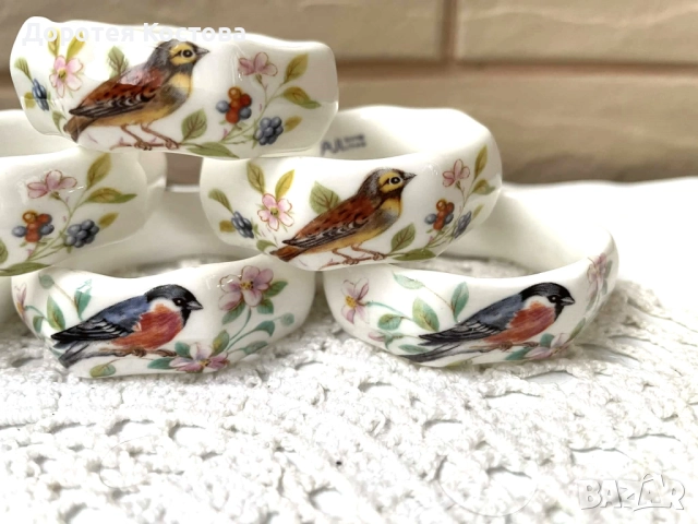 Красиви пръстени за салфетки от костен порцелан от Англия с птици, снимка 4 - Антикварни и старинни предмети - 52654614