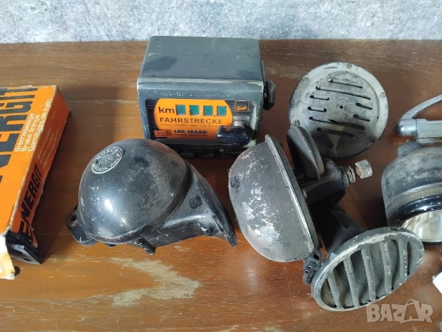 Ретро части за автомобили , снимка 3 - Антикварни и старинни предмети - 52514901