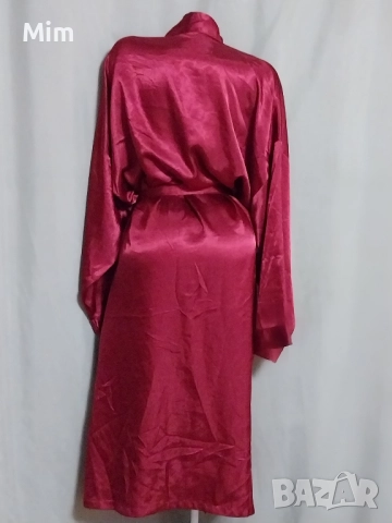 Collection 46/48 Сатенен халат бордо, снимка 2 - Нощници - 51529757