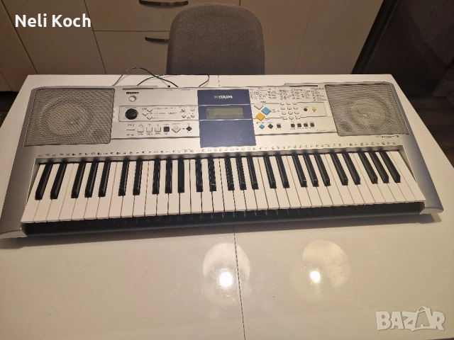Yamaha PSR-E323 синтезатор в гаранция в оригинална опаковка, 61 клавиша