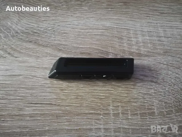 Mercedes Benz AMG сребриста емблема за решетка, снимка 3 - Аксесоари и консумативи - 49403750