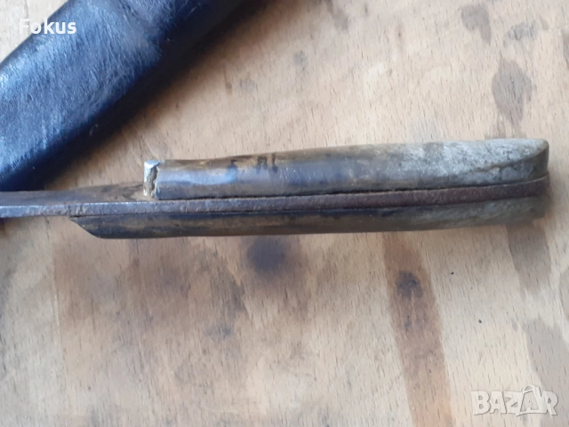 Стар български хайдушки нож с рогови чирени кожена кания, снимка 3 - Антикварни и старинни предмети - 53268373