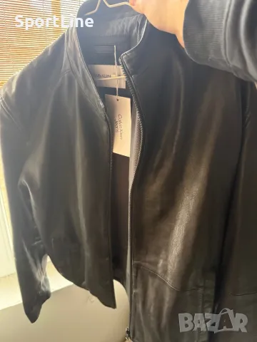 Кожено яке Calvin Klein , снимка 6 - Якета - 48468734