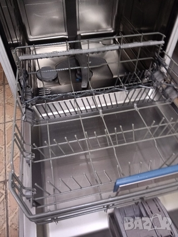 Иноксова широка 60 см съдомиялна Бош Bosch Made in Germany 2 години гаранция!, снимка 5 - Съдомиялни - 52580325