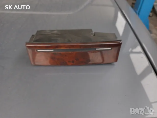 Audi A8 D3 пепелник , снимка 1