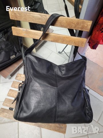 ECCO естествена кожа дамска,черна чанта ,тип ТОРБА ( 350 лв в интернет), снимка 2 - Чанти - 38985899