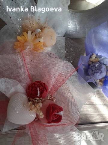 Нежни букетчета от свещи, снимка 5 - Декорация за дома - 53343574