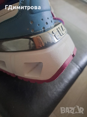 Дамски сникърси Fila Upgr8, снимка 8 - Маратонки - 52015468