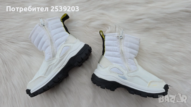 Детски боти Zara №30, снимка 2 - Детски боти и ботуши - 52659709