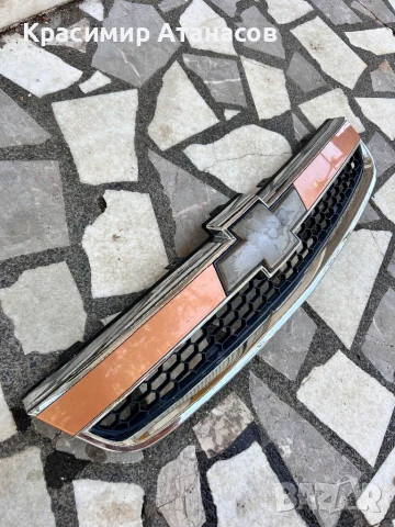 96442718. Решетка предна за Шевролет Каптива 2008г. 