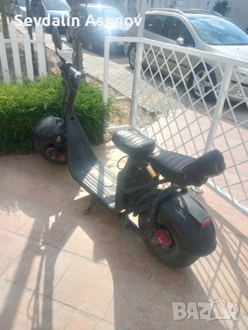 Продава се електрически чопър си има съвсем малки забележки но мотора си върви батерията държи до 50, снимка 1