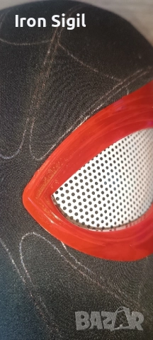 Spider-Man Маска с Мигащи Очи, снимка 5 - Друга електроника - 51593632