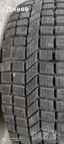 Продавам външна гума с джанта MICHELIN, снимка 1 - Гуми и джанти - 32462812