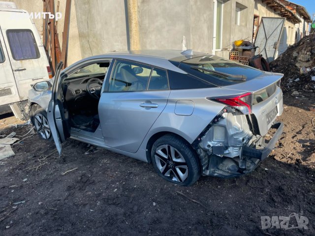 toyota prius 4 1.8 hybrid на части тойота приус 3 хибрид, снимка 8 - Автомобили и джипове - 44018742