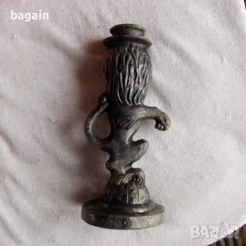 Лъв свещник., снимка 3 - Антикварни и старинни предмети - 53241771
