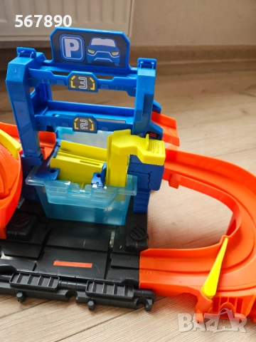 Hot wheels автомивка акула, снимка 5 - Коли, камиони, мотори, писти - 52509246