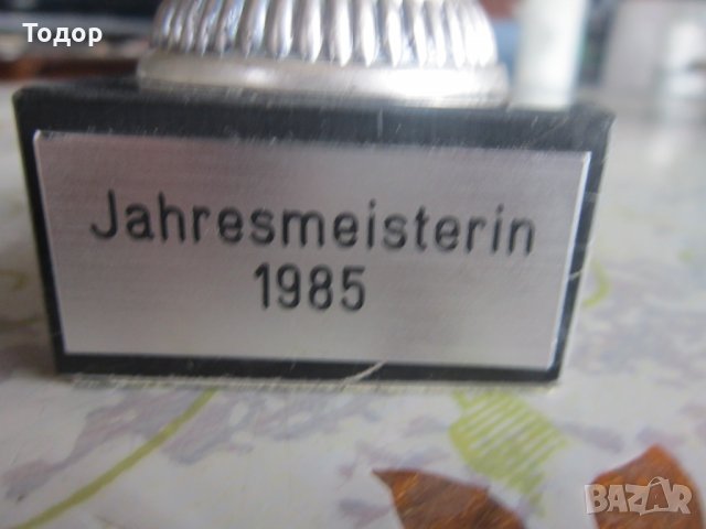 Спортна бронзова статуетка пластика маркировки 1985, снимка 5 - Колекции - 33022713