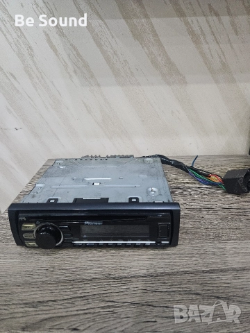 СД плеър Pioneer Deh-1700ub с CD, Aux, USB, RDS тунер , снимка 2 - Ресийвъри, усилватели, смесителни пултове - 52924088