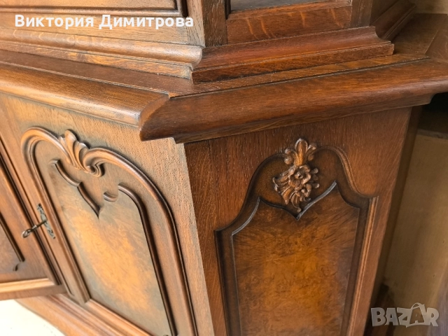 Витрина Chippendale , снимка 13 - Секции и витрини - 52081010