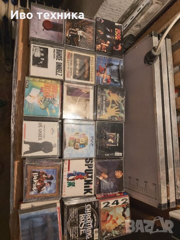 Огромна коленкция от оригинални и редки дискове и плочи , снимка 17 - Грамофонни плочи - 35456504