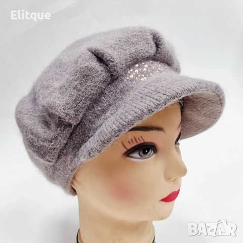 Дамска зимна плетена шапка с козирка и декоративни камъчета, снимка 2 - Шапки - 52672624
