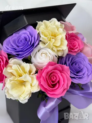 Букети за абитуриенти, снимка 8 - Декорация за дома - 50058857