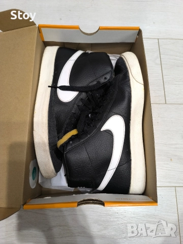 Кецове Nike Blazer Mid 77 VNTG, снимка 8 - Маратонки - 52553642