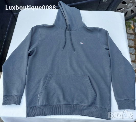 Изполван в отлично състояние суичър Tommy Jeans 2XL