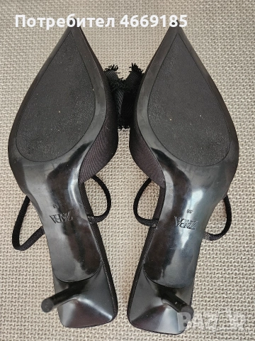 обувки на Zara с нисък ток.