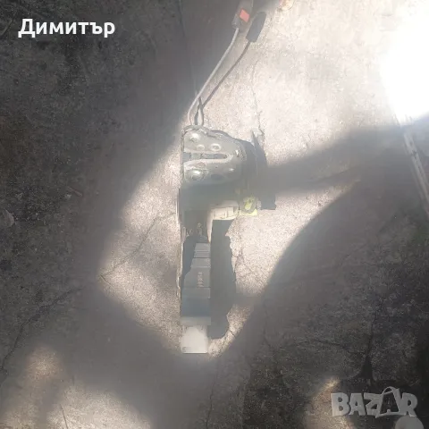 Брава Врата Предна Дясна За Опел Корса Б 1998г / Opel Corsa B 1998y