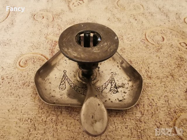 Стар свещник Ges Gesch, снимка 4 - Антикварни и старинни предмети - 43369542