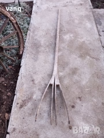 Стара вила за сено