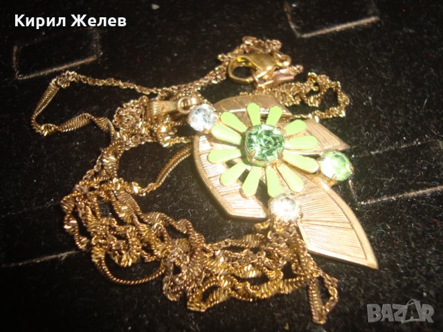 МНОГО КРАСИВ ПОЗЛАТЕН МЕДАЛЬОН КОЛИЕ ВЕРИЖКА МАСИВНА ПОЗЛАТА с БОХЕМСКИ КРИСТАЛИ и ОЛИВИН 20832, снимка 8 - Антикварни и старинни предмети - 32241281