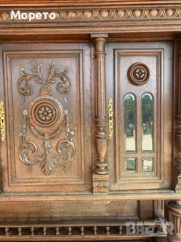 Уникално красив старинен шкаф,скрин,бюфет(Масив)-19 век, снимка 3 - Бюфети - 50625555