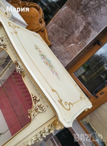 Италианска барокова витрина 015, снимка 4 - Секции и витрини - 50620293