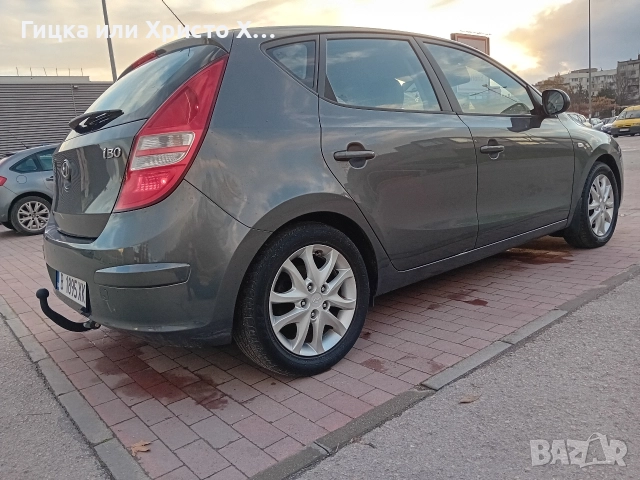 Hyundai i30 1.6i Exclusive , снимка 6 - Автомобили и джипове - 52787477