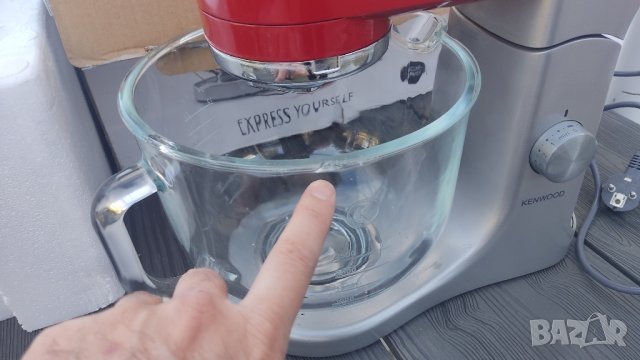 Кухненски робот миксер Kenwood KMX50, снимка 3 - Кухненски роботи - 38017791