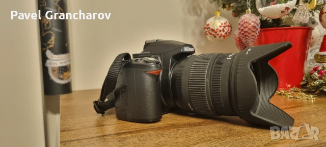 Nikon D3000 + Sigma 18-50mm f2.8-4.5 DC OS HSM, снимка 3 - Фотоапарати - 52953472