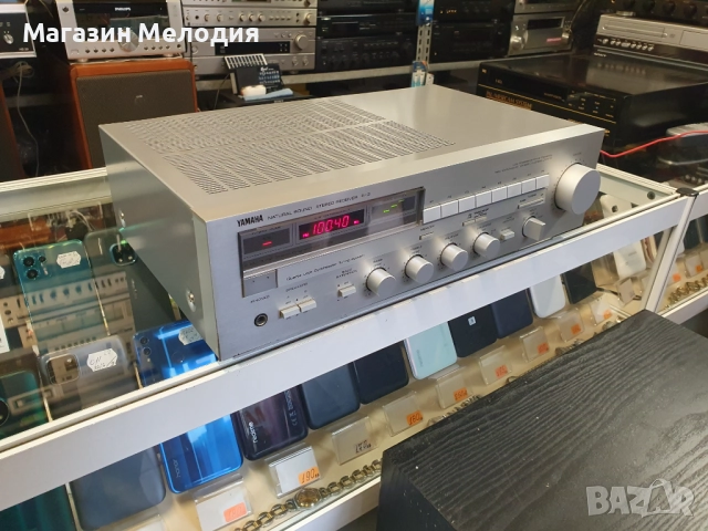 Ресийвър Yamaha R-3 В отлично техническо и визуално състояние., снимка 8 - Ресийвъри, усилватели, смесителни пултове - 49489615