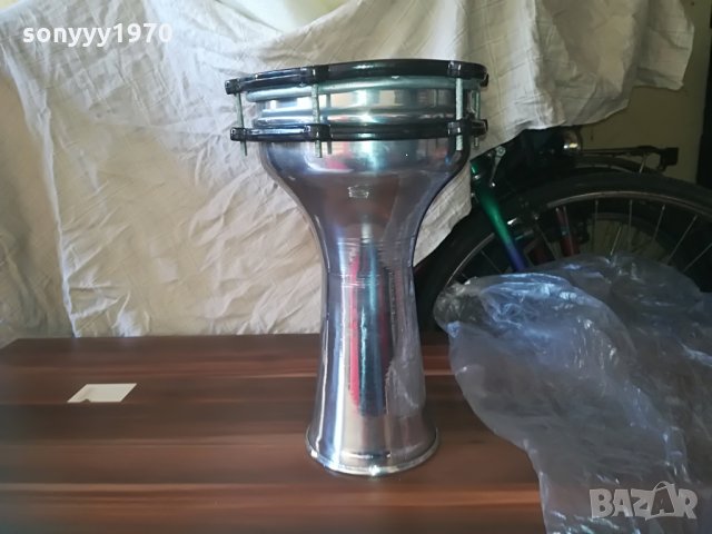 НОВА тарамбука сиво и бяло-внос сирия-30х20см, снимка 2 - Ударни инструменти - 28408423