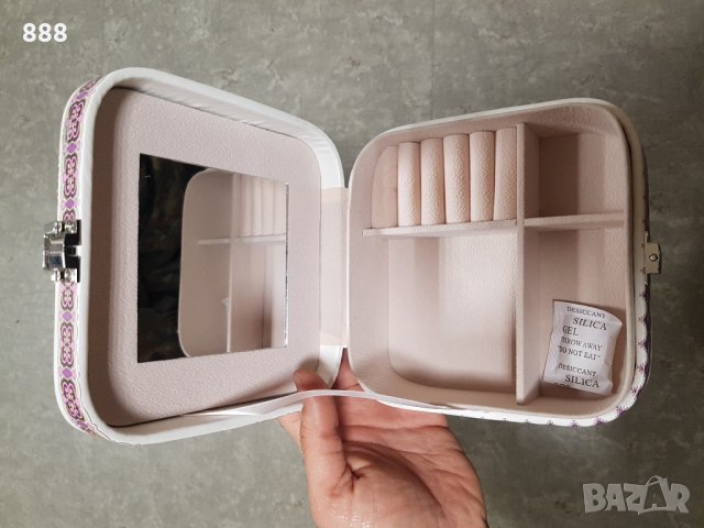 Бижутерки, снимка 2 - Други - 35572463